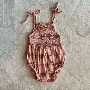 Kate Quinn smock tie bubble